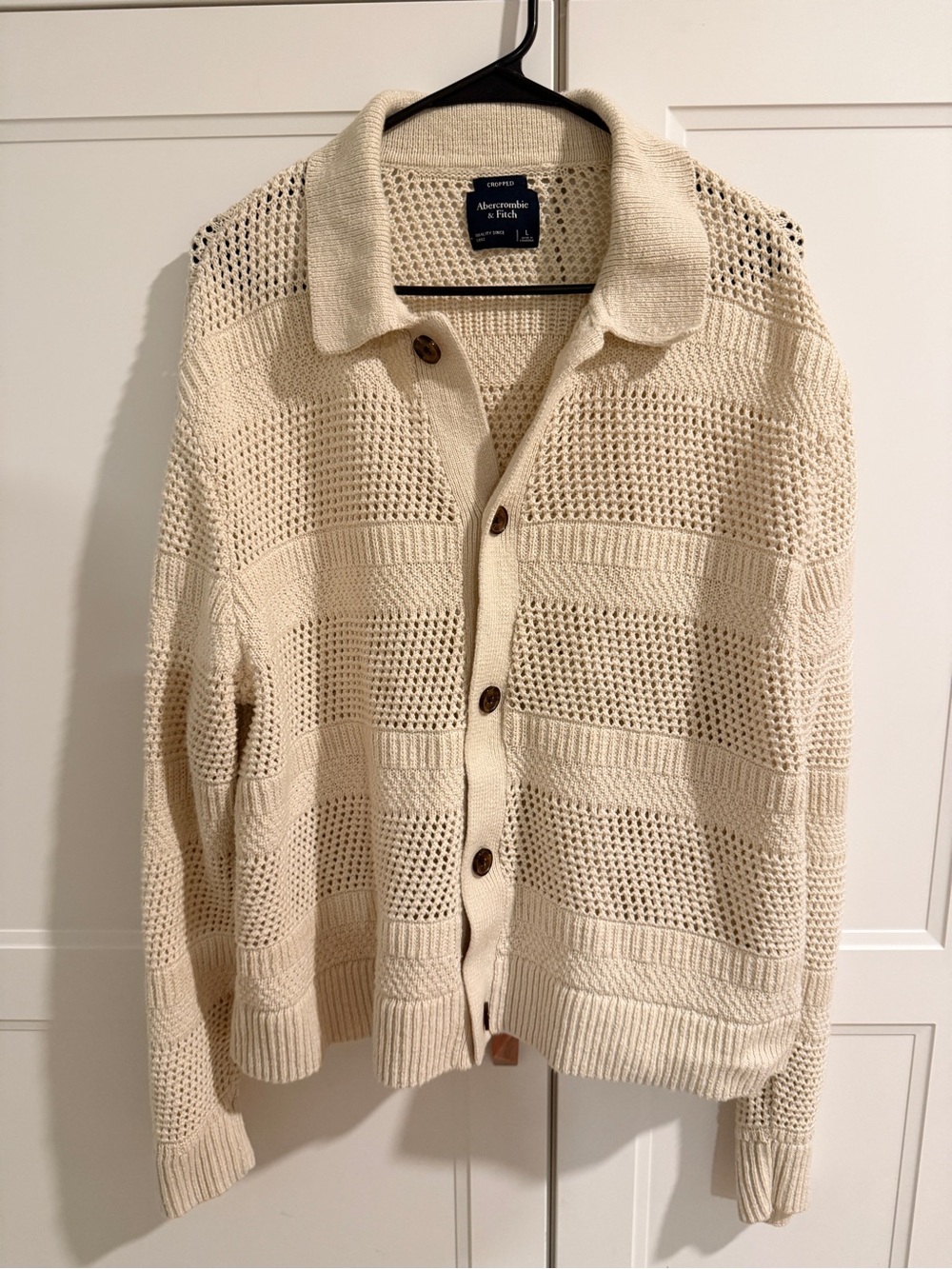 Abercrombie & Fitch Men's Cream Crochet-Style Button Cardigan